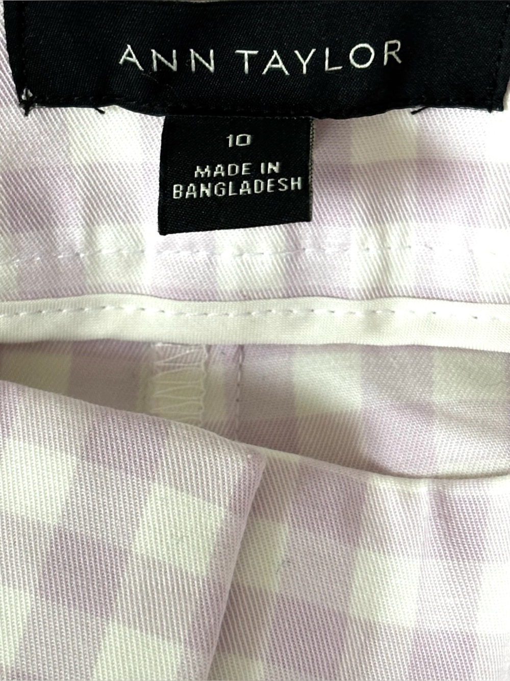 Ann Taylor City Shorts Lavender White Gingham Size 10 - Picture 3 of 4